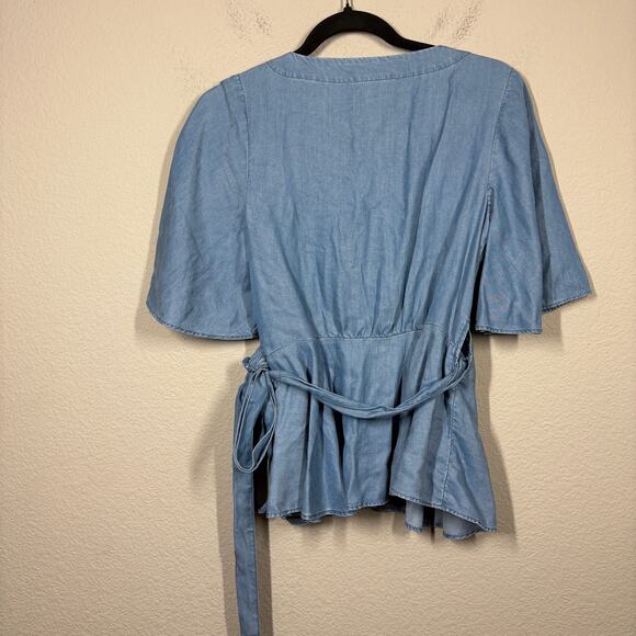 Loft Size XS Wrap Chambray Top Blouse Blue Belted V Neck Flared Sleeves - Picture 3 of 10